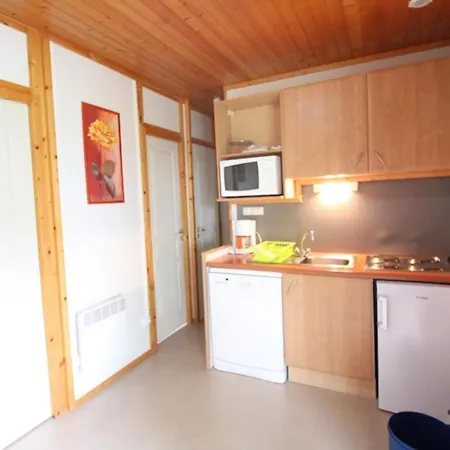 Cosy A : 4 Pers, 2 Chbres, Terrasse, Tennis, Randos, Animaux Acceptes - Fr-1-742-439 Holiday home *